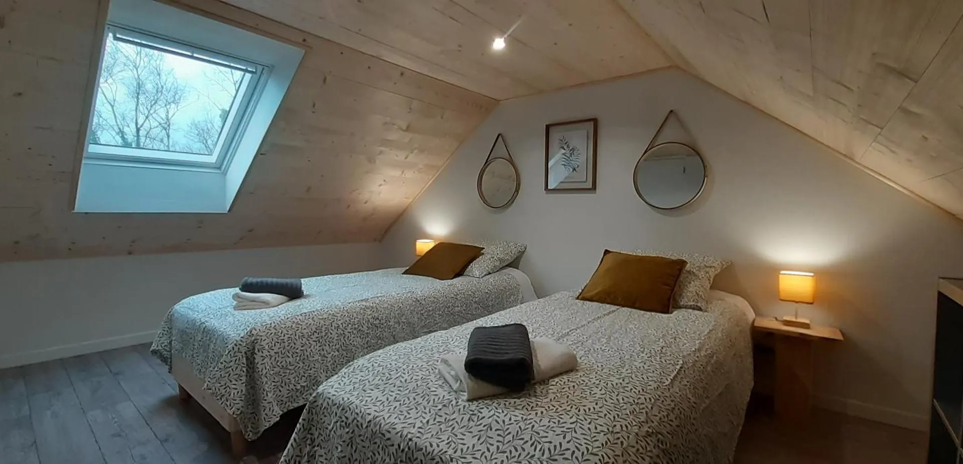 Chalets De Pont Cob Avec Spa Gouezec Holiday home
