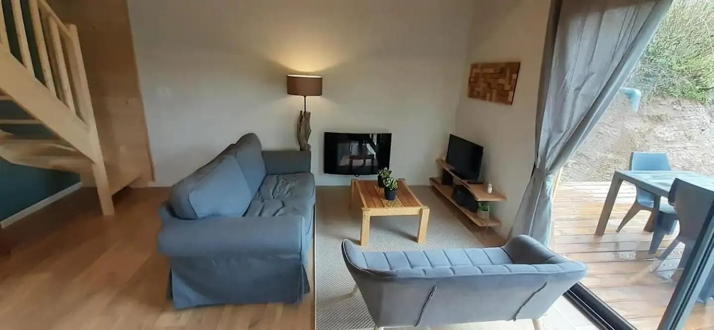 Holiday home Chalets De Pont Cob Avec Spa Gouezec France