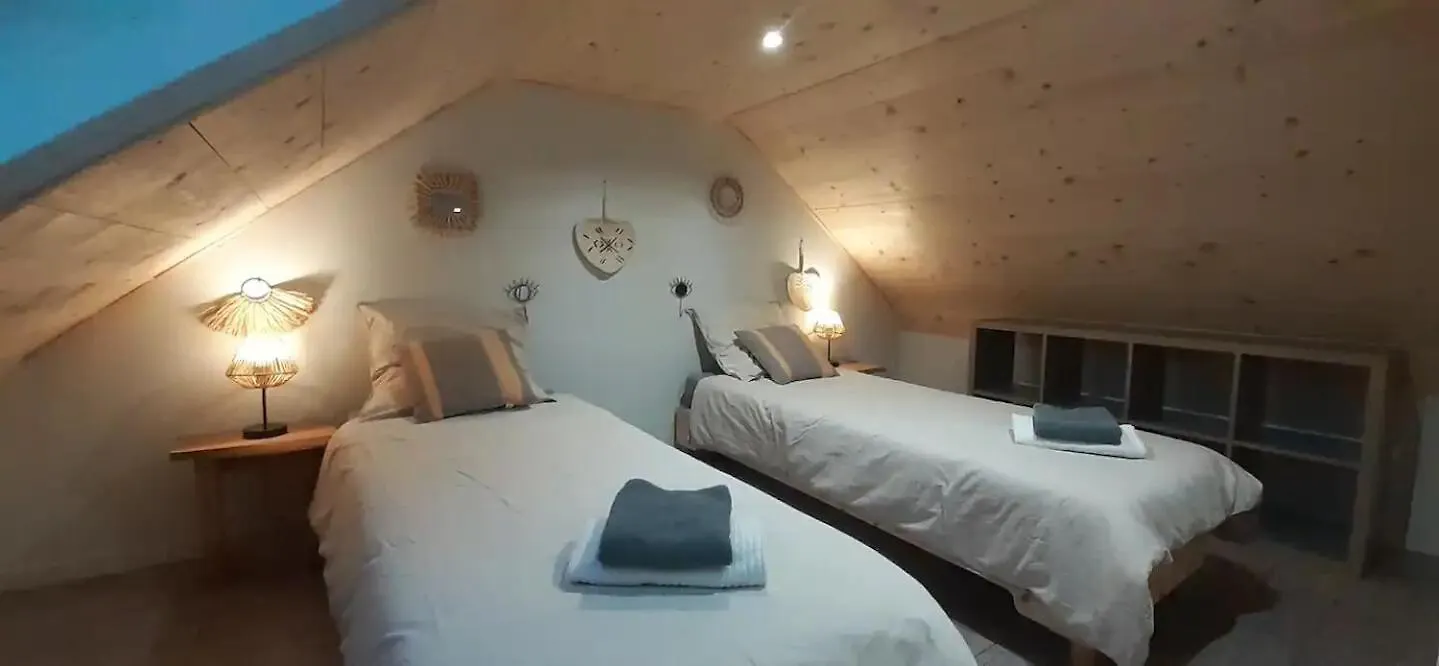 Chalets De Pont Cob Avec Spa Gouezec France